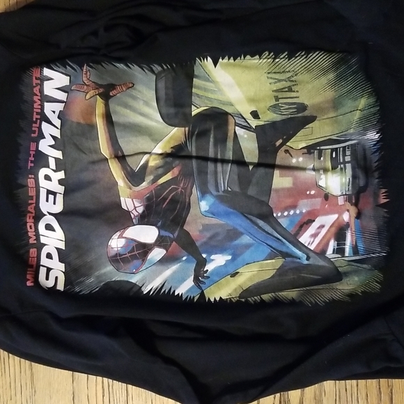 Spiderman Long Sleeve Tshirt - Picture 2 of 3